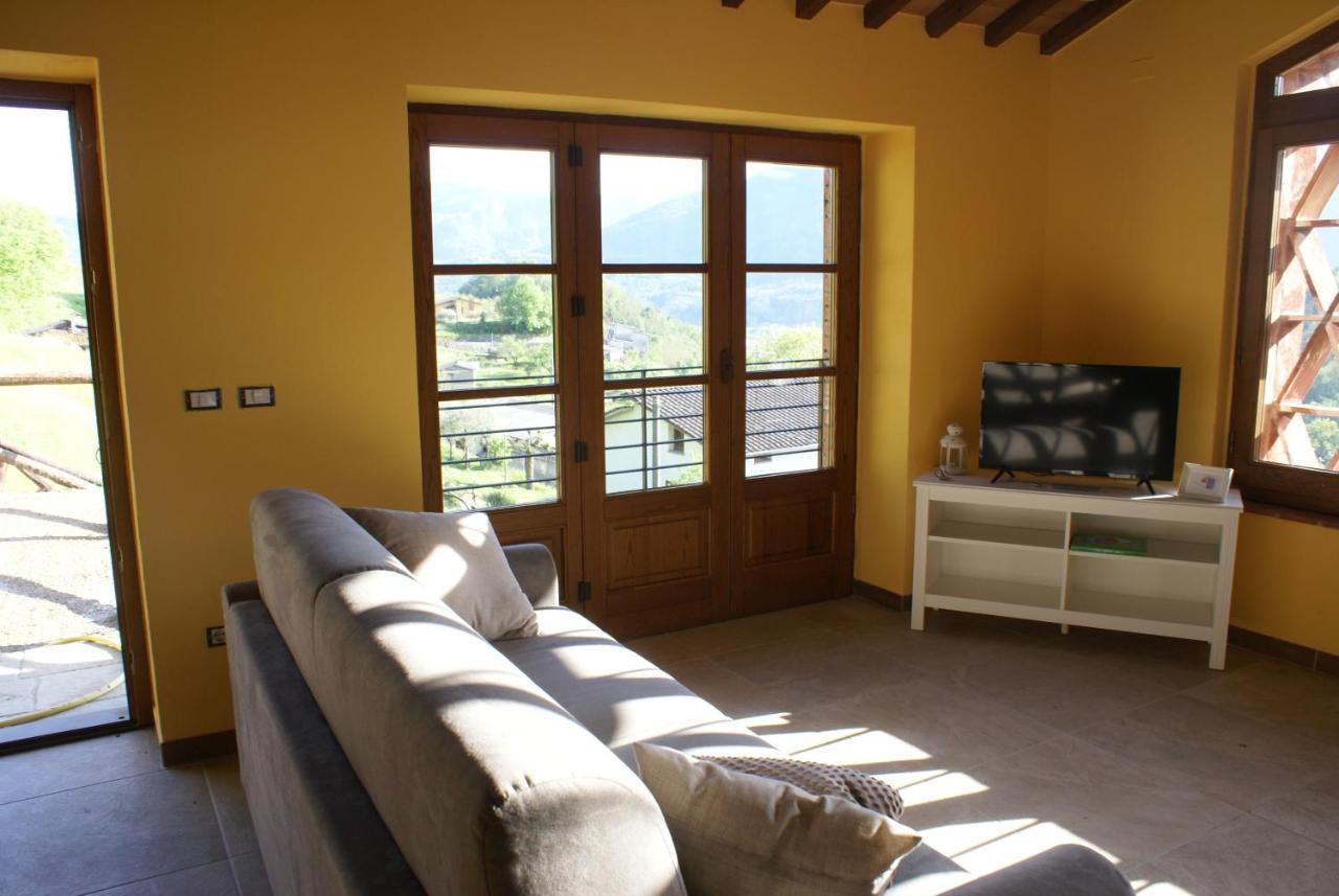 Tramonto Casa Barga Toscana ristrutturata 2021 Esterno foto